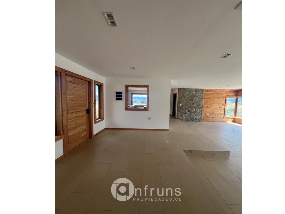 Parcela en Venta en Region de Aysen | 15 Dormitorios | 3 Baños | 185 m² | UF 7.400 - 7