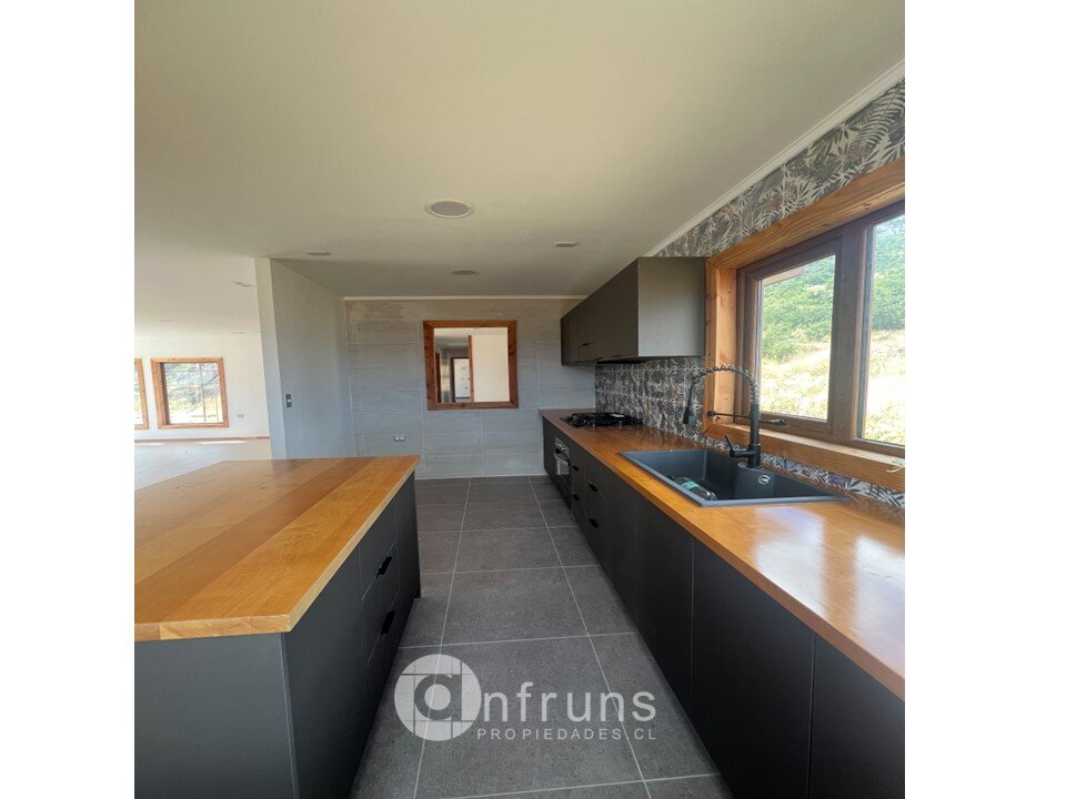 Parcela en Venta en Region de Aysen | 15 Dormitorios | 3 Baños | 185 m² | UF 7.400 - 5