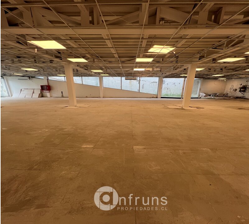 Terreno en Venta en Coyhaique | 15 Dormitorios | 3 Baños | 652 m² | UF 200 - 7