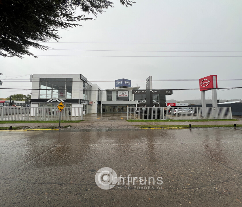 Local Comercial en Venta en Coyhaique | 15 Dormitorios | 5 Baños | 2002 m² | UF 400 - 10