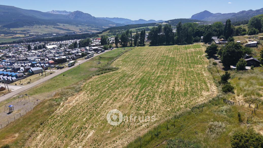 Parcela en Venta en Coyhaique | 15 Dormitorios | 15 Baños | 30000 m² | UF 120.000 - 5