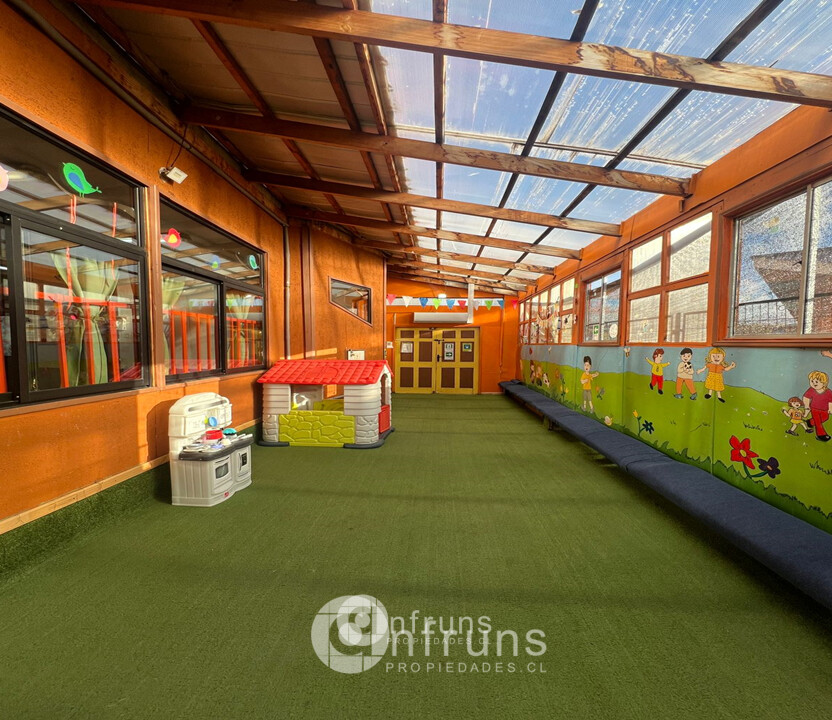 Local Comercial en Venta en Coyhaique | 15 Dormitorios | 4 Baños | 286 m² | UF 12.120 - 3