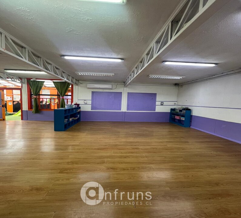 Local Comercial en Venta en Coyhaique | 15 Dormitorios | 4 Baños | 286 m² | UF 12.120 - 10
