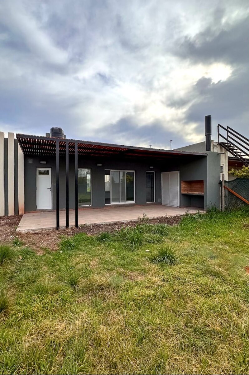Casa de 2 dormitorios - Tierra de sueños 3 Roldán - 7