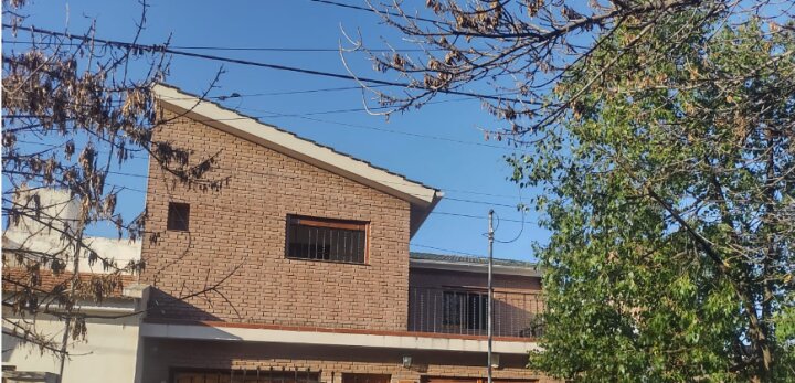 ALQUILER DPTO PLANTA ALTA  3 DORMITORIOS BARRIO  VILLA CENTENARIO CORDOBA