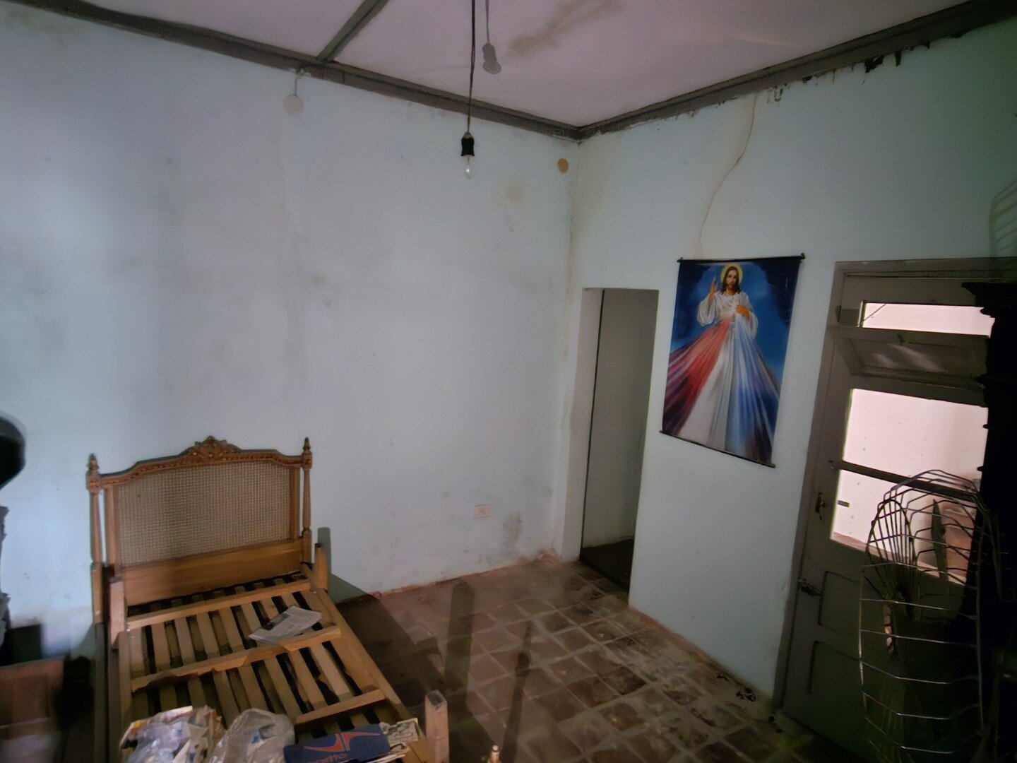 VENTA | Casa a refaccionar con jardín y espacio para vehículos - Junín 340 - 12