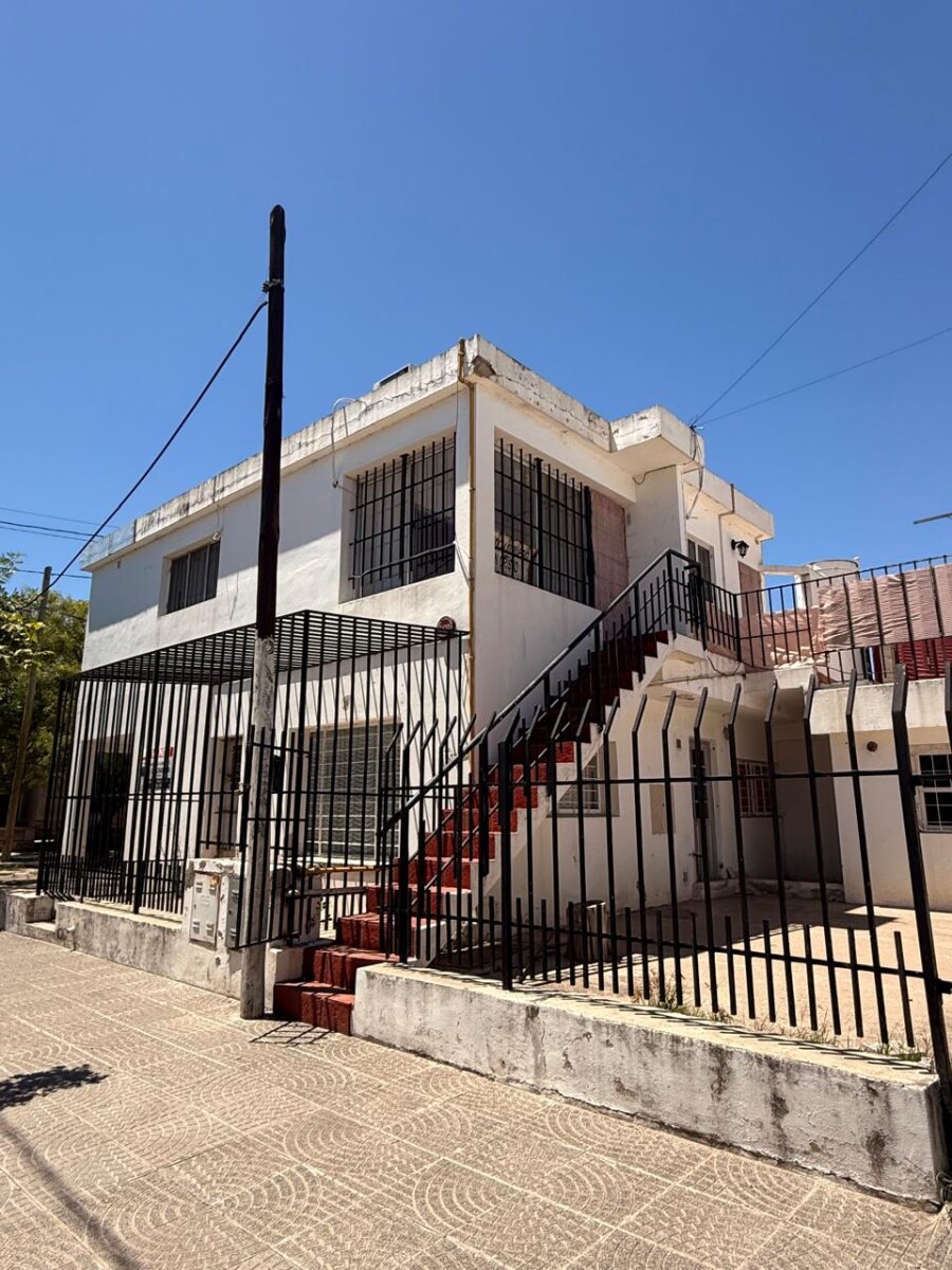 Casa planta Alta b° Patricio, con acceso a Circunvalacion