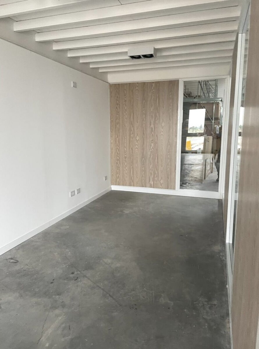 Ciudad Industria - Nave 500 m2 - 10