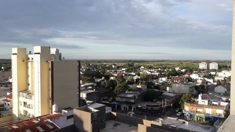 Venta Departamento 2 Dormitorios Berazategui Oeste Con Cochera - 30