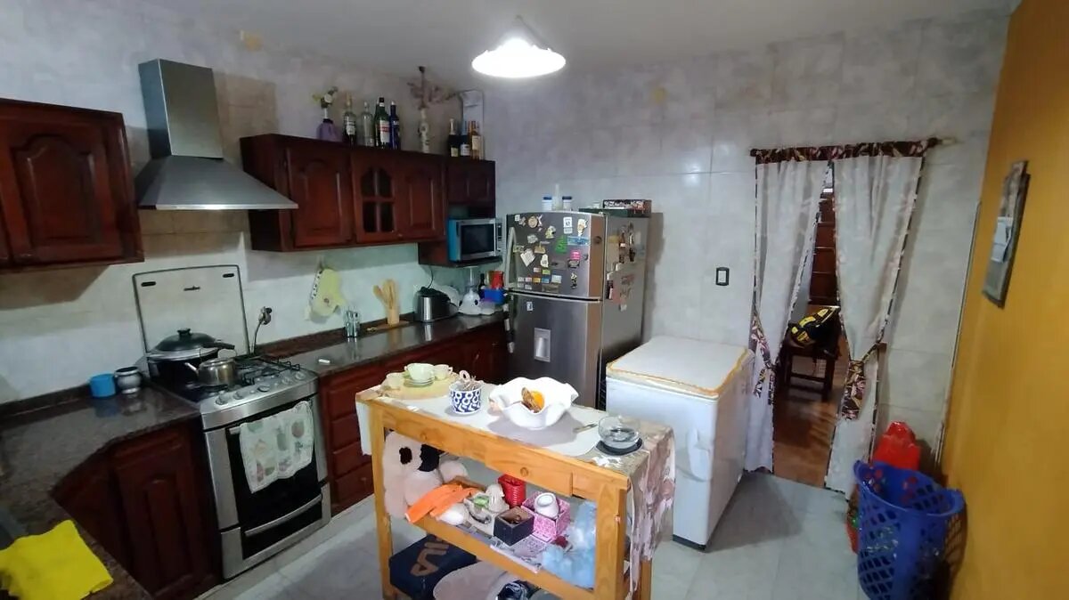 Venta Casa 2 Dormitorios Villa Vatteone Con Cochera - 8