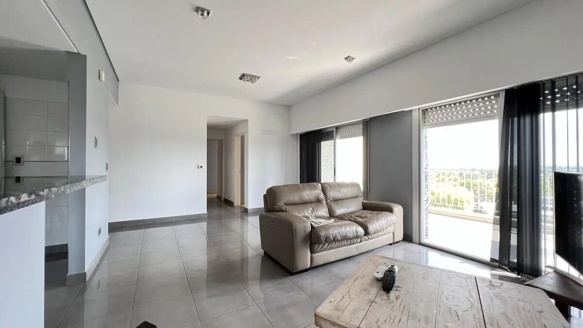 Venta Departamento 2 Dormitorios Florencio Varela Con Cochera - 3