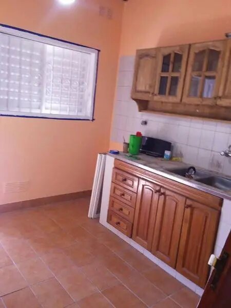 Venta Casa 2 Dormitorios Florencio Varela Con Cochera - 3