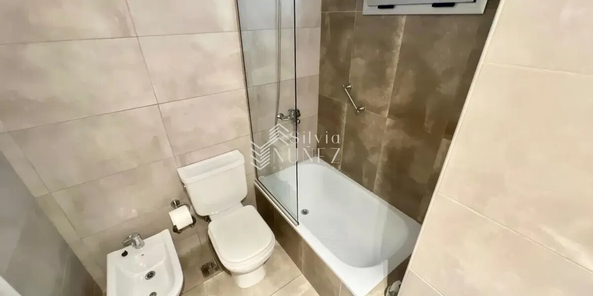 Venta 3 ambientes Quilmes centro Con Cochera - 20