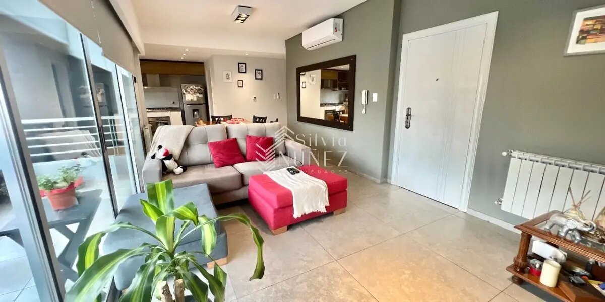 Venta 3 ambientes Quilmes centro Con Cochera - 1