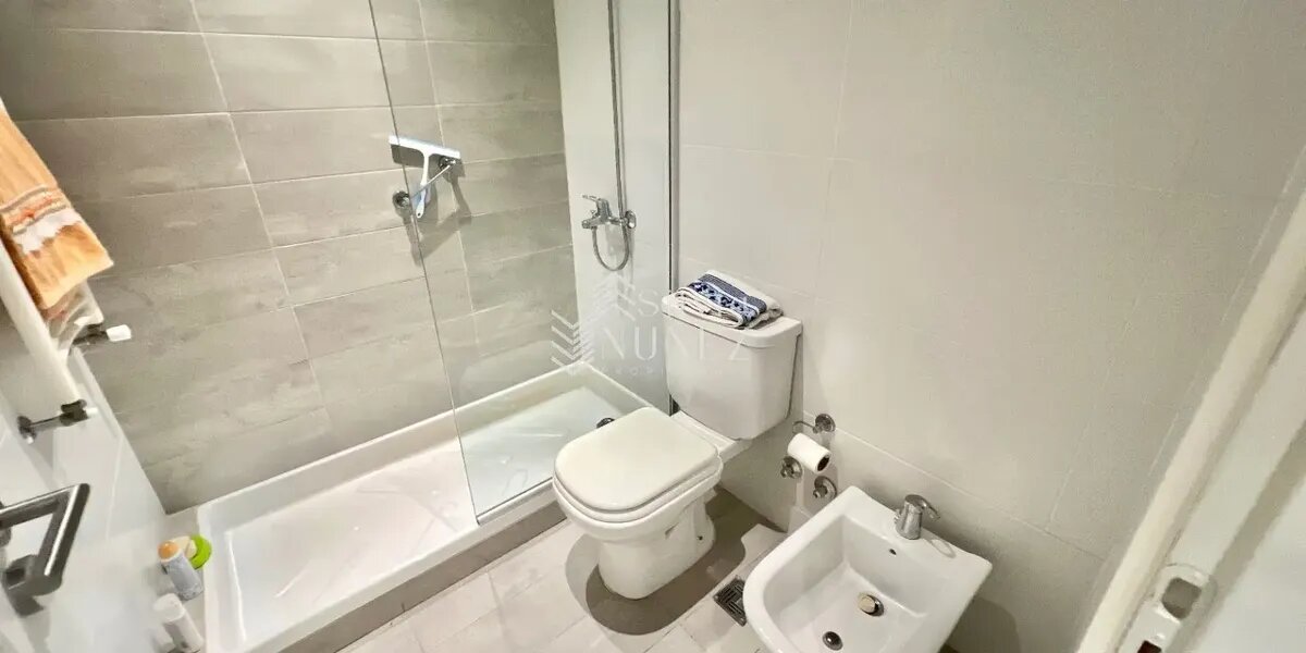 Venta 3 ambientes Quilmes centro Con Cochera - 23