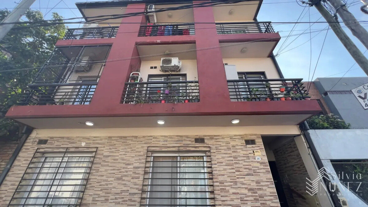 Departamento En Venta En Avellaneda - 12