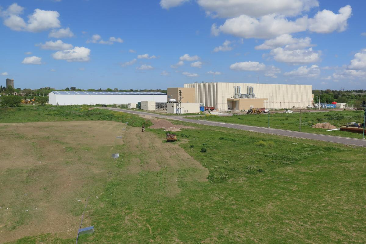 Venta Terreno / Lote Berazategui - 11