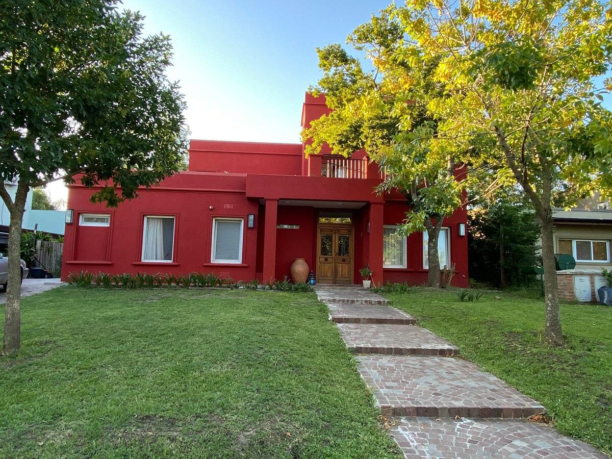 Venta Casa 3 dormitorios Pilar Santa Guadalupe Pilar del Este - 2