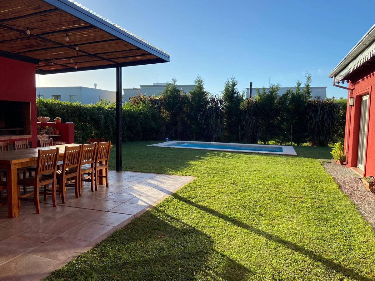 Venta Casa 3 dormitorios Pilar Santa Guadalupe Pilar del Este - 29