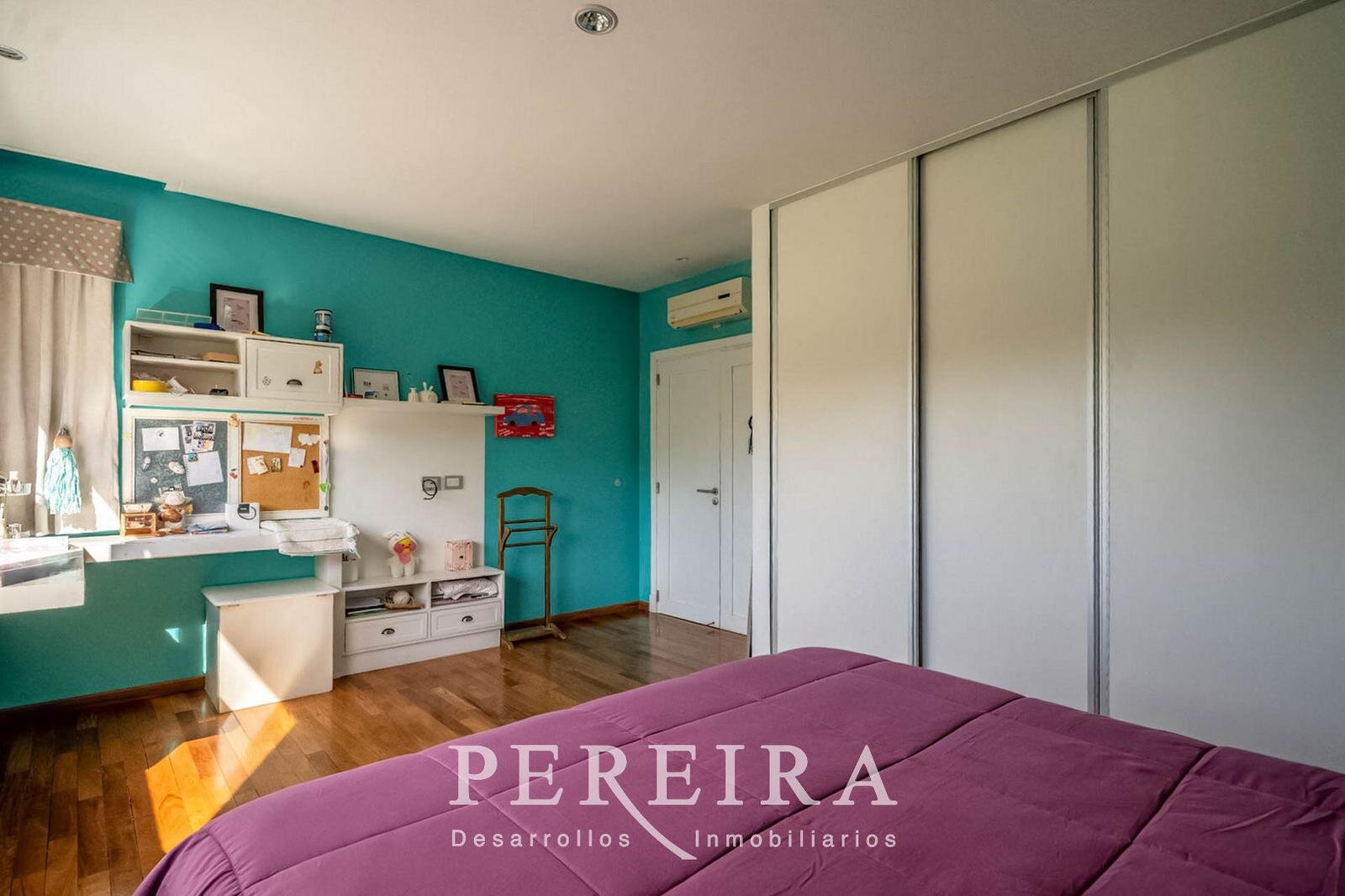 VENTA - Casa en Los Jazmines - Pilar del Este - 5 dormitorios - 51