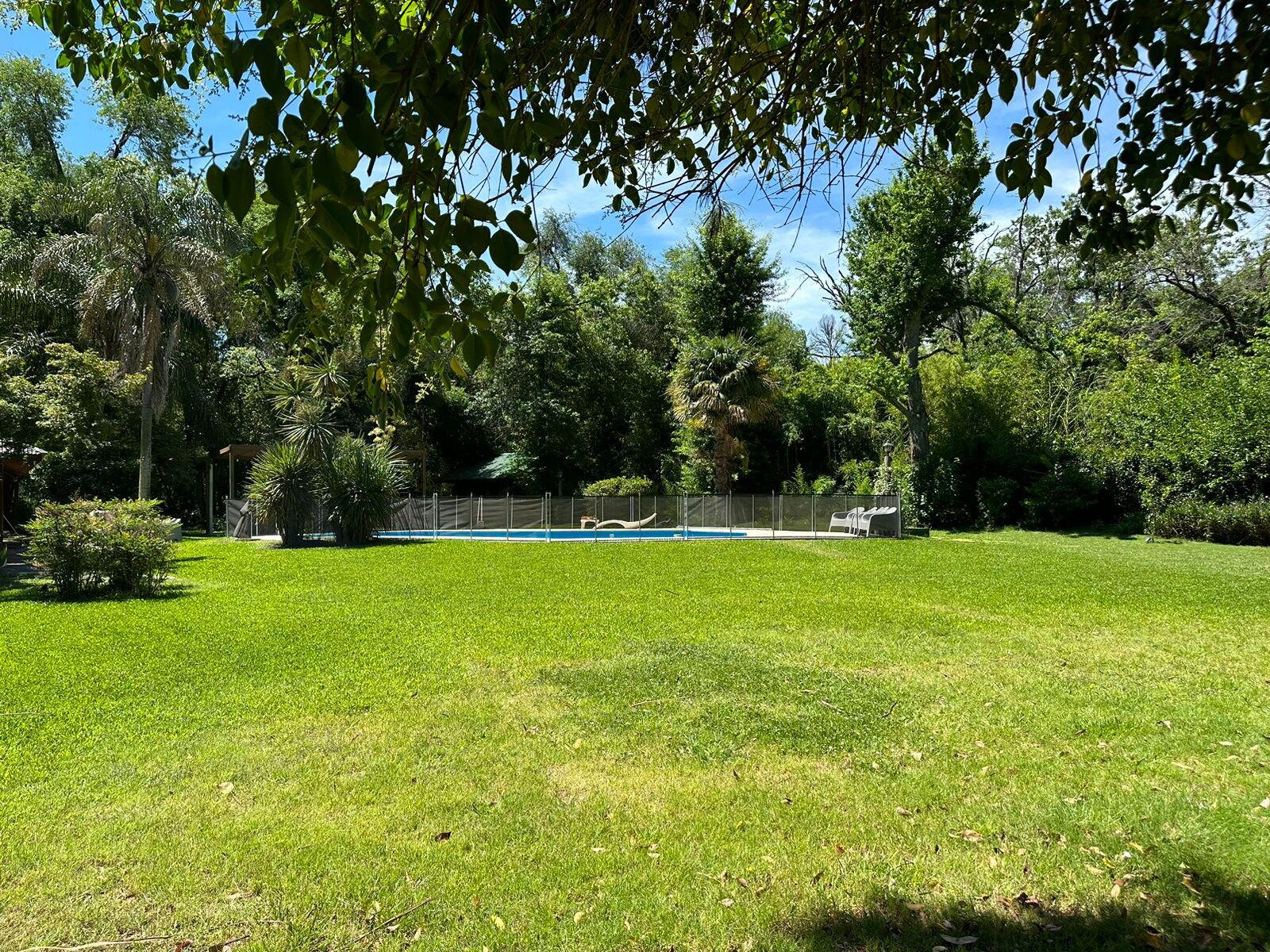 VENTA - Casa 2 dormitorios Pilar La Herradura Lote 2.200m2 - 65