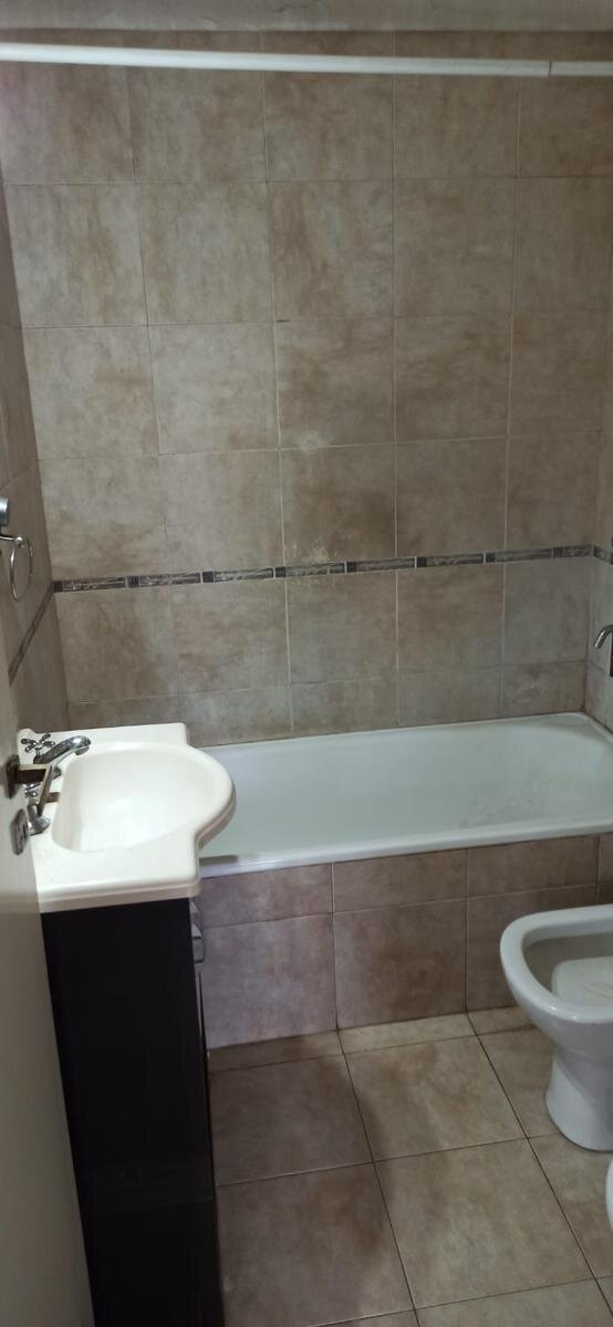 Venta Departamento 2 dormitorios Pilar Villa Morra con CON RENTA 1er piso cochera fija. - 31
