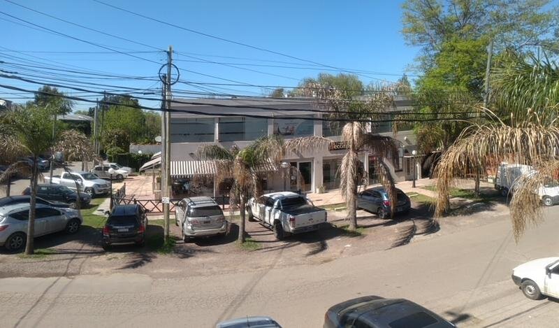 Venta Edificio Comercial en block en Pilar - Con Renta - 1