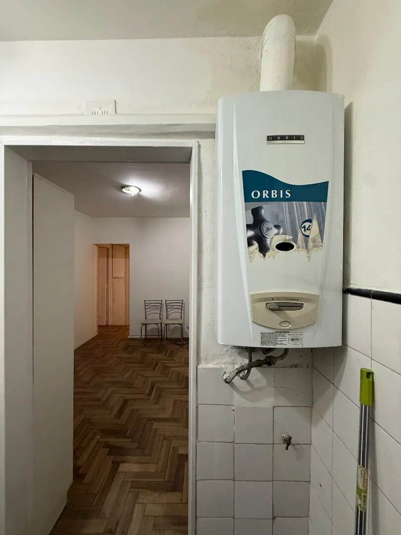 DOS AMBIENTES EN RECOLETA MUY BIEN UBICADO A RECICLAR - 8