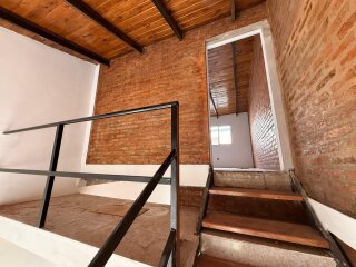 Departamentos de pasillo - Ibarlucea - Venta