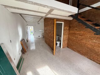 Departamentos de pasillo - Ibarlucea - Venta