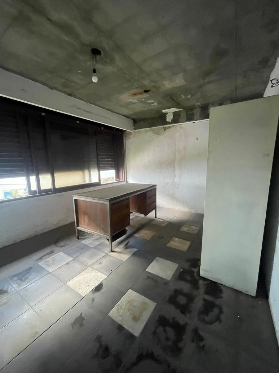 Velez Sarsfield 6764 - Galpón + Local Comercial | 380 m2 - 6