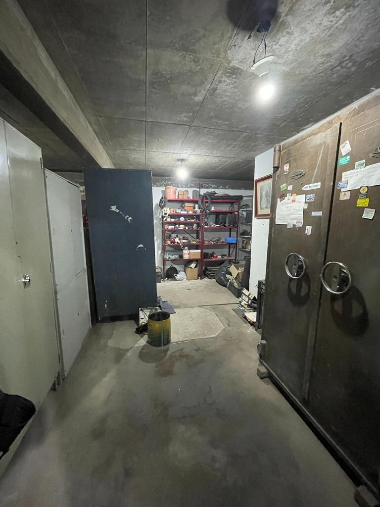 Velez Sarsfield 6764 - Galpón + Local Comercial | 380 m2 - 8