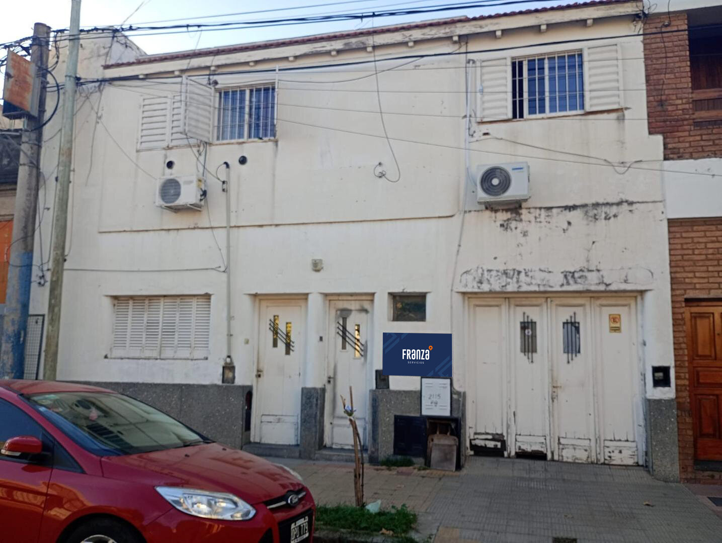 001-Ideal oportunidad para inversores, Complejo de tres departamentos en la mejor zona de San Vicente