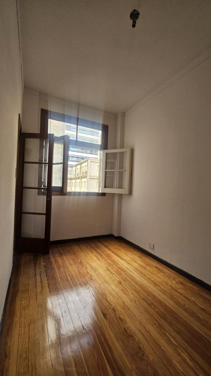 Santa Fe 1455 Piso 3 Departamento 5 - 12