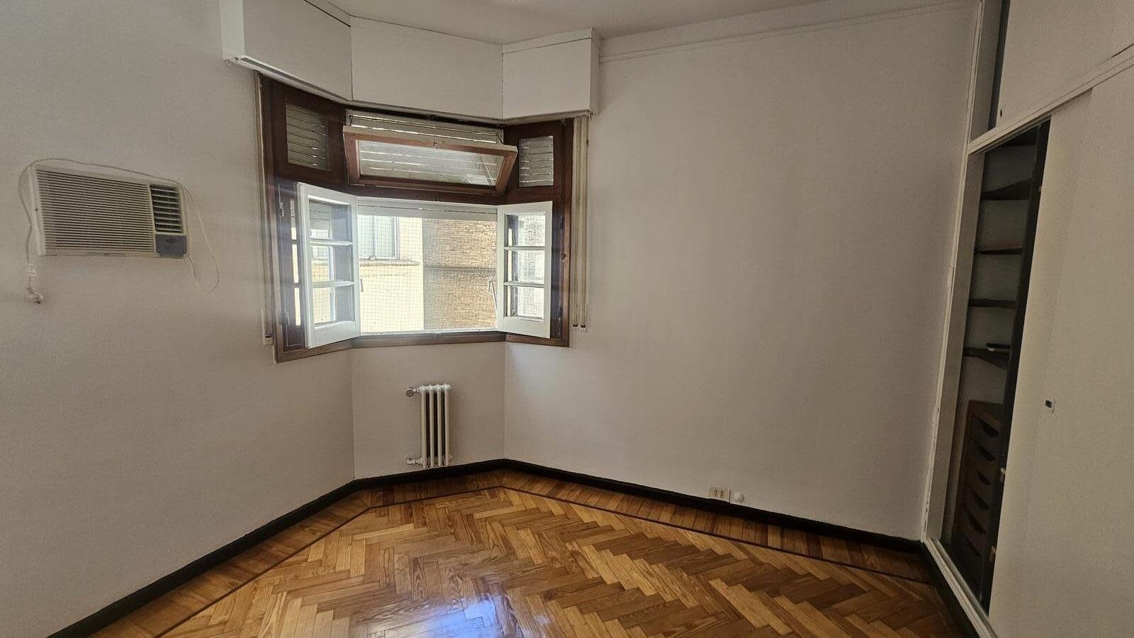 Santa Fe 1455 Piso 3 Departamento 5 - 33