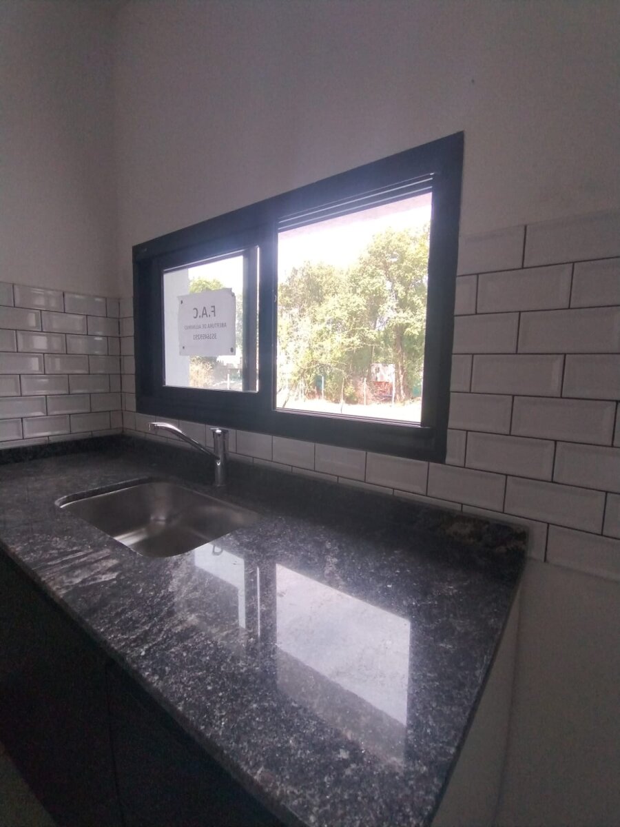 001-Casa a estrenar en el exclusivo barrio Campo Verde de Villa Catalina, Río Ceballos - Imagen 4