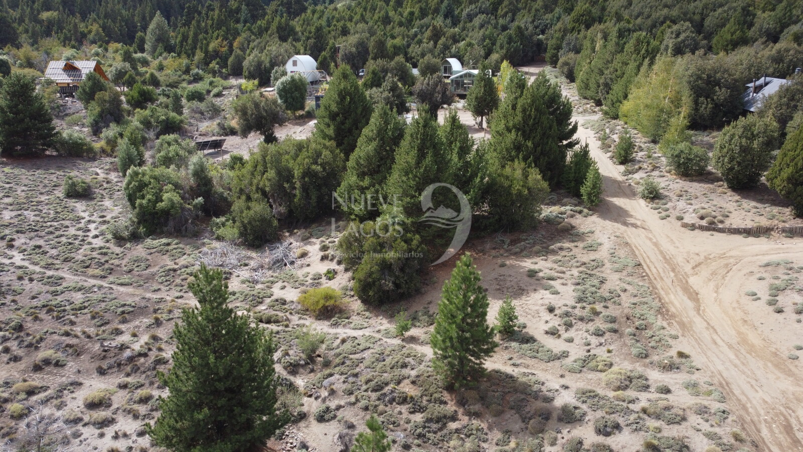 Venta de lote amplio sobre RP63 en Villa Lago Meliquina - 8