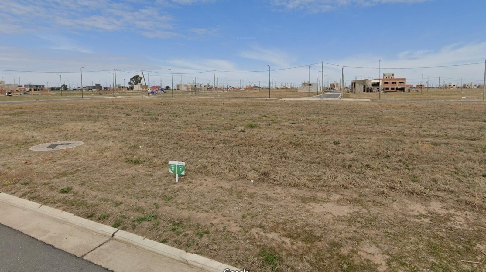 001- Lote  en Brisas de Manantiales  Apto Dúplex  Manzana 15 Lote 2 0