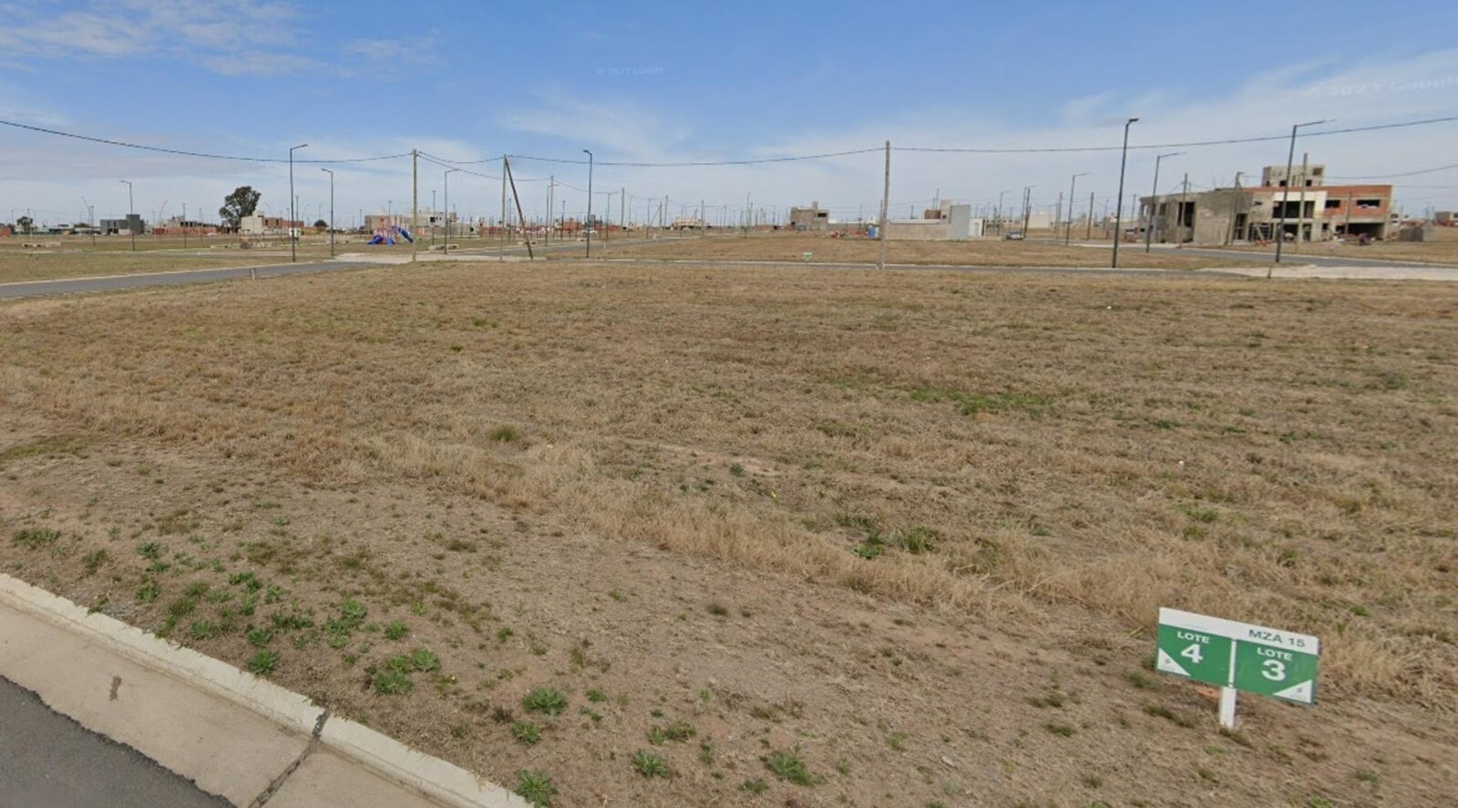 001- Lote en Brisas de Manantiales apto Dúplex Manzana 15 Lote 3 s/n