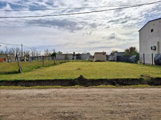 Terrenos - Roldan - Venta