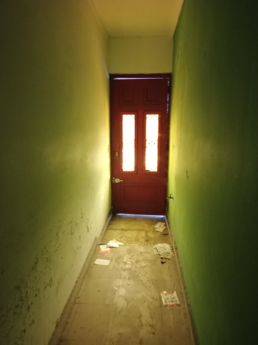 LOCAL CON VIVIENDA - 10