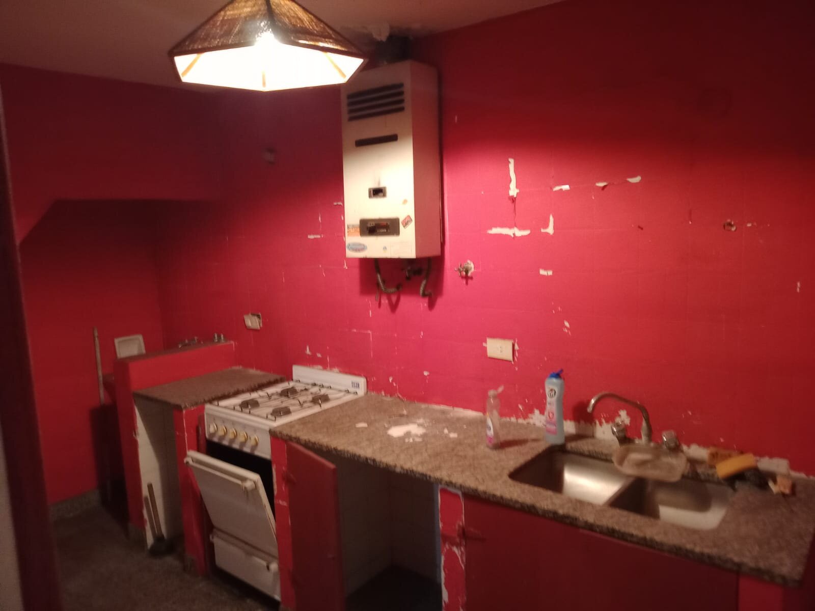 LOCAL CON VIVIENDA - 19