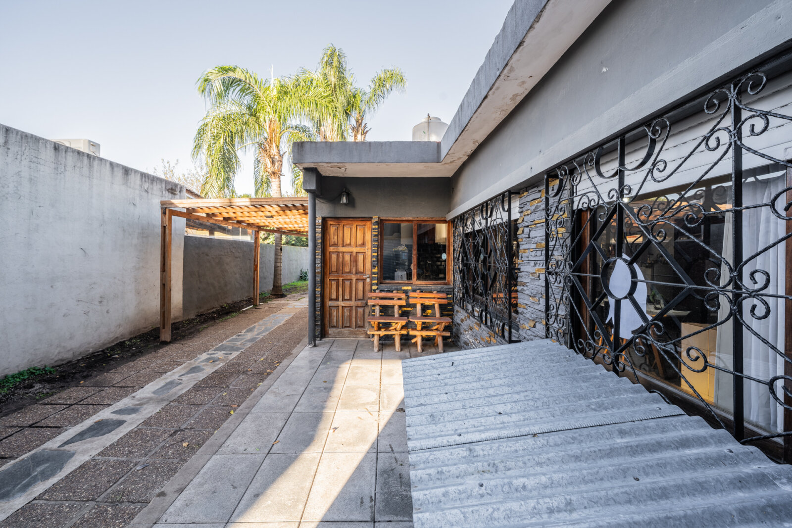 Casa | 4 ambientes | 2 plantas | Fondo Libre | Piscina | Castelar - 32
