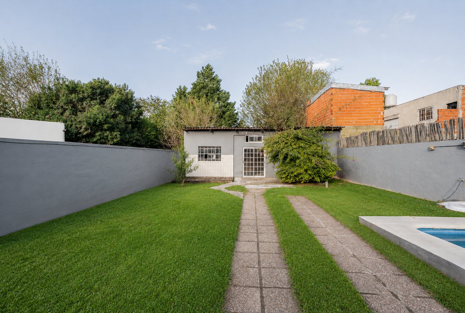 Casa | 4 ambientes | 2 plantas | Fondo Libre | Piscina | Castelar - 27