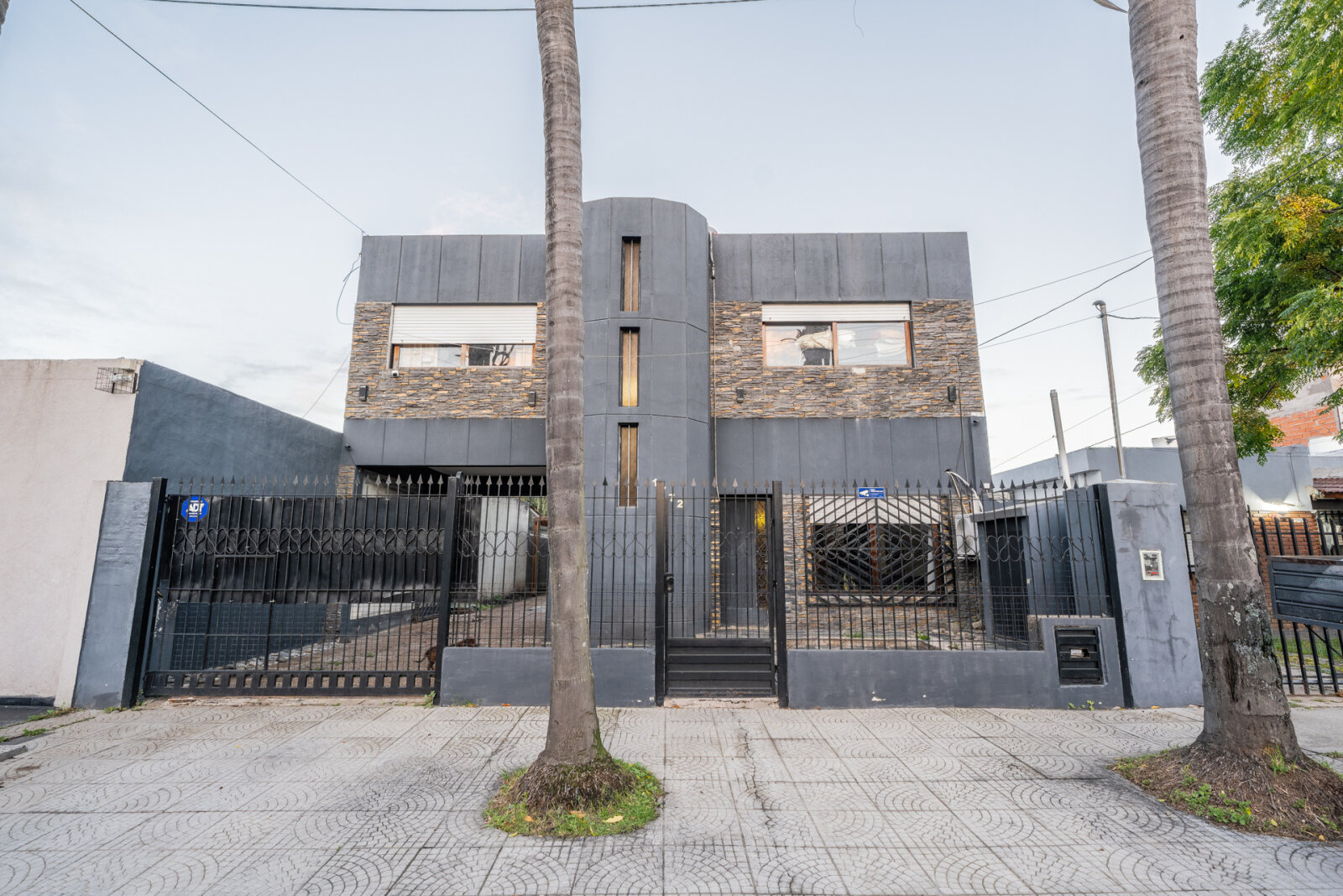 Casa | 4 ambientes | 2 plantas | Fondo Libre | Piscina | Castelar - 36