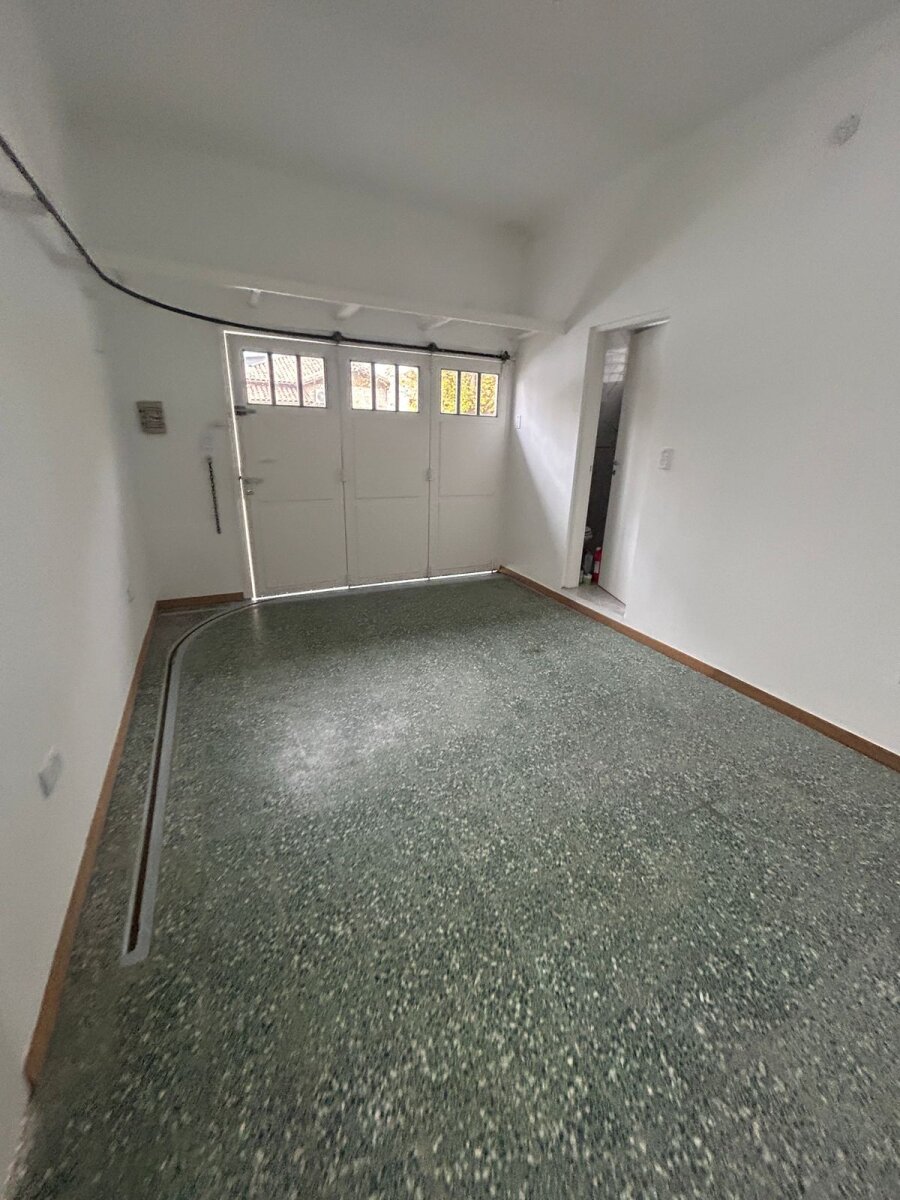 VENTA PH TIPO CASA 4 AMB-PATIO-COCHERA-MUÑIZ - 3
