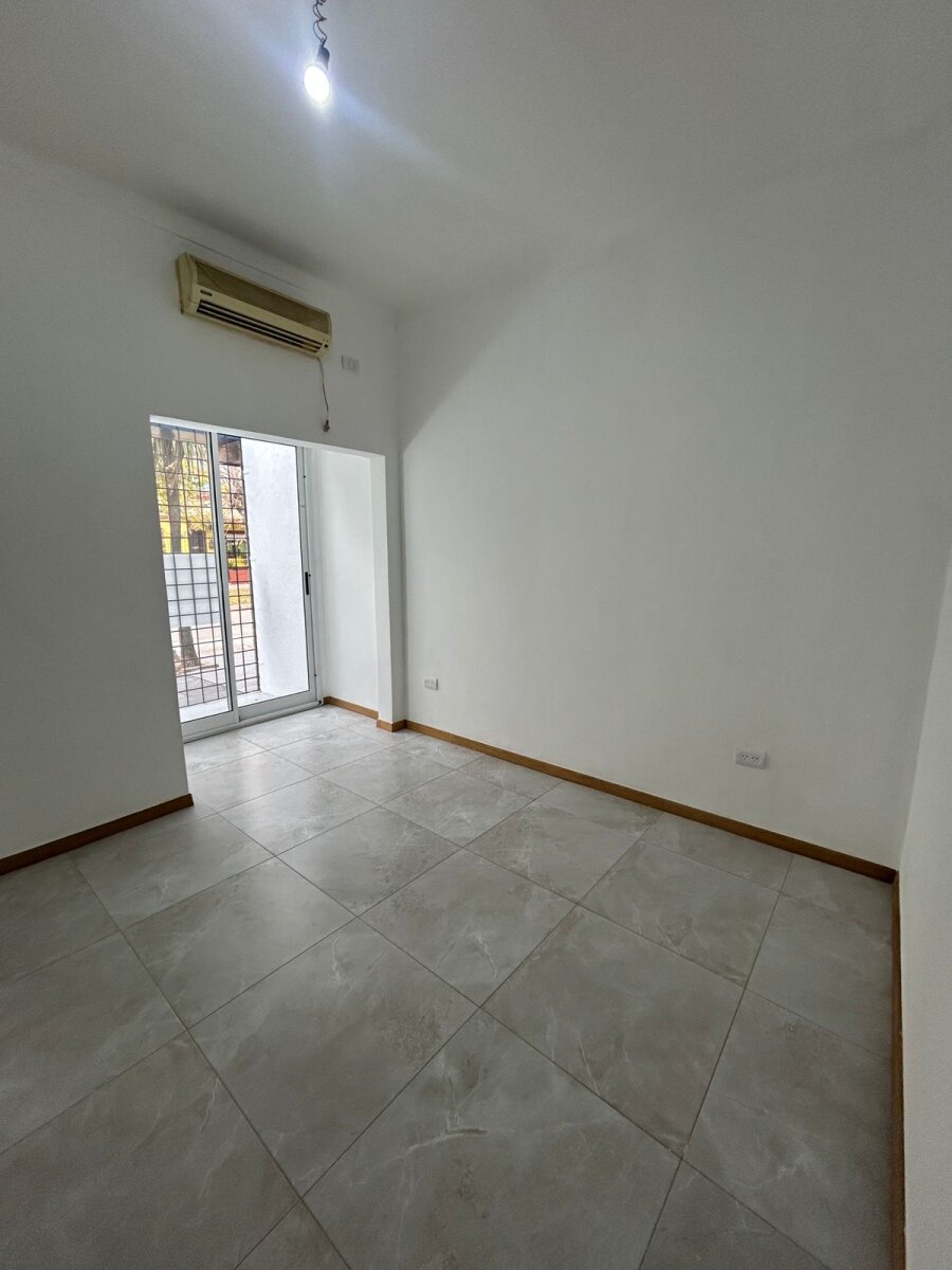 VENTA PH TIPO CASA 4 AMB-PATIO-COCHERA-MUÑIZ - 9