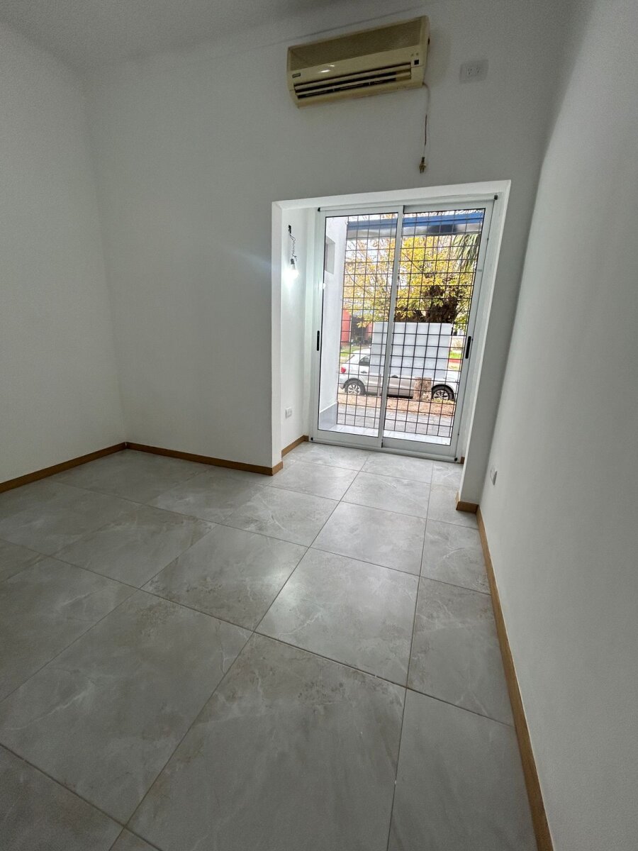 VENTA PH TIPO CASA 4 AMB-PATIO-COCHERA-MUÑIZ - 10