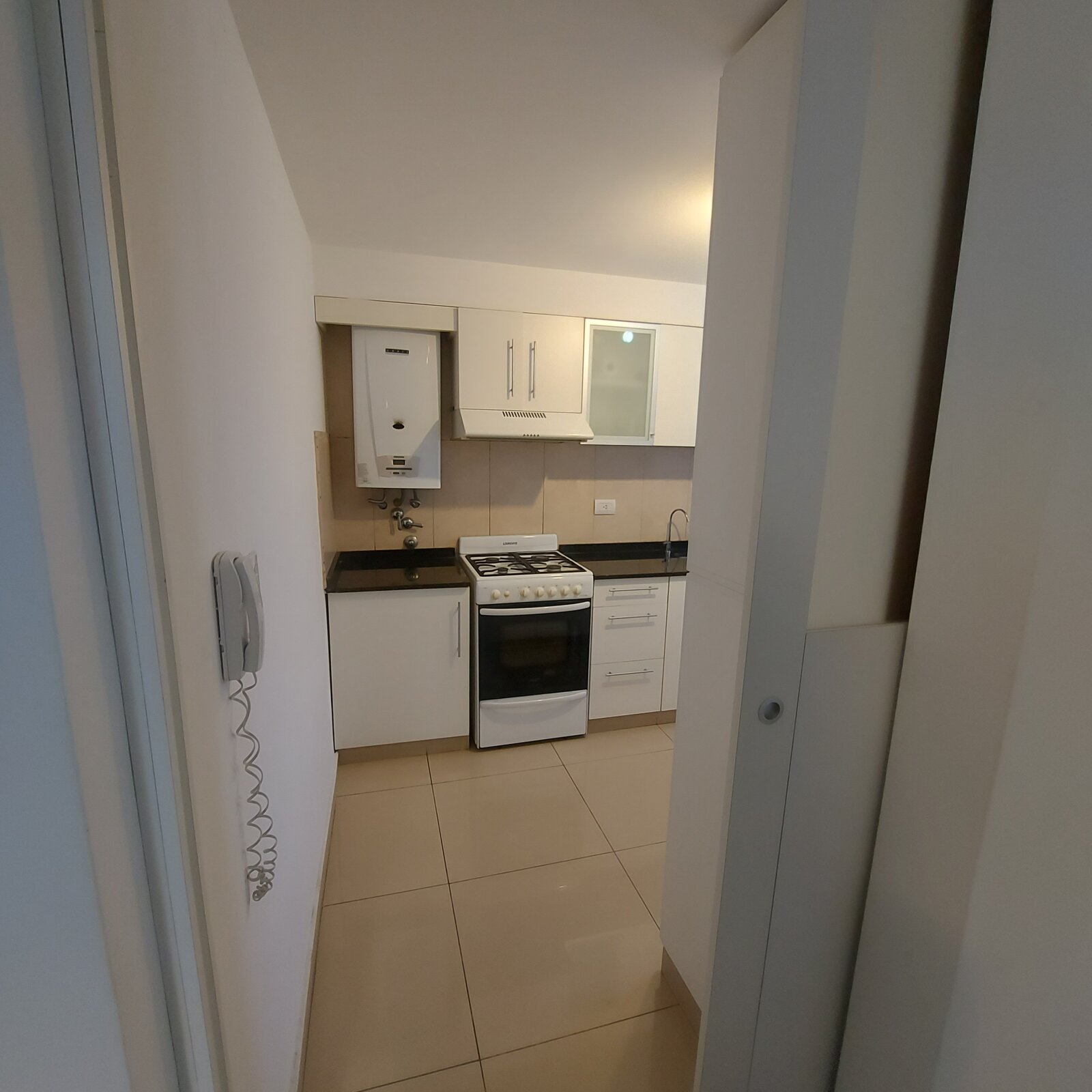 Venta departamento 2 dormitorio con patio barrio Lourdes - 8