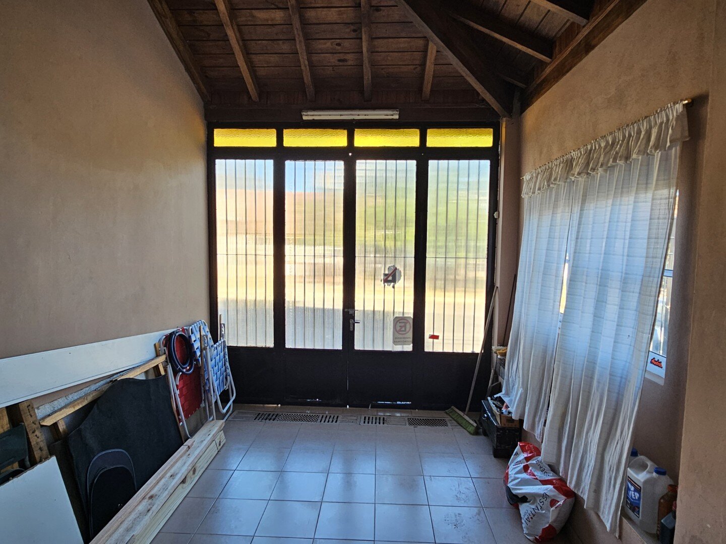 VENTA | Casa de 2 dormitorios con amplio terreno y jardín - Bartoloni 74 - 11
